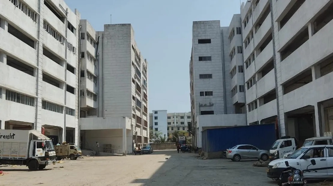 Warehouse | Bombay Road (NH6) 